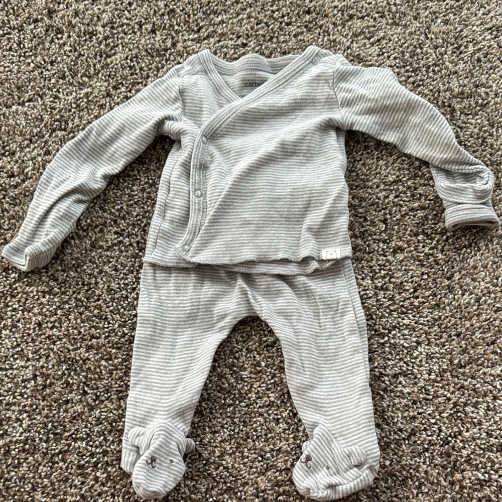 Carter’s - Striped Baby Outfit Set